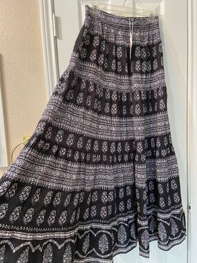 BOTEH Tiered Maxi Skirt W/Pockets Zip Back Boho Print Festival 100% Cotton Sz 2